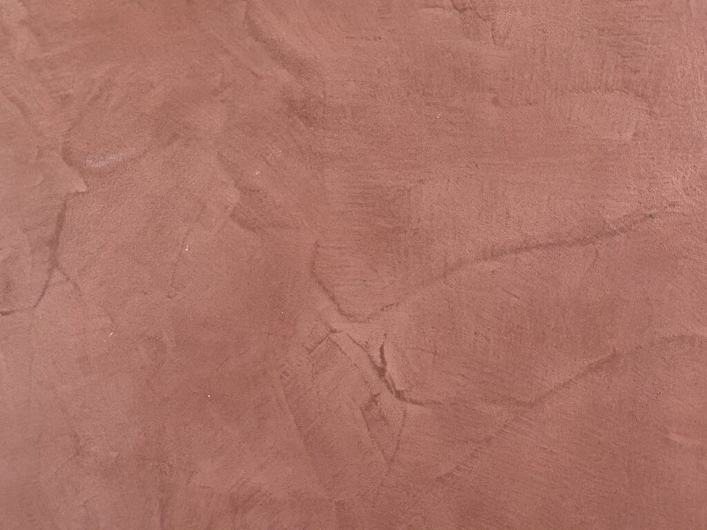 Projecten Kalkafwerking in terracotta van dichtbij